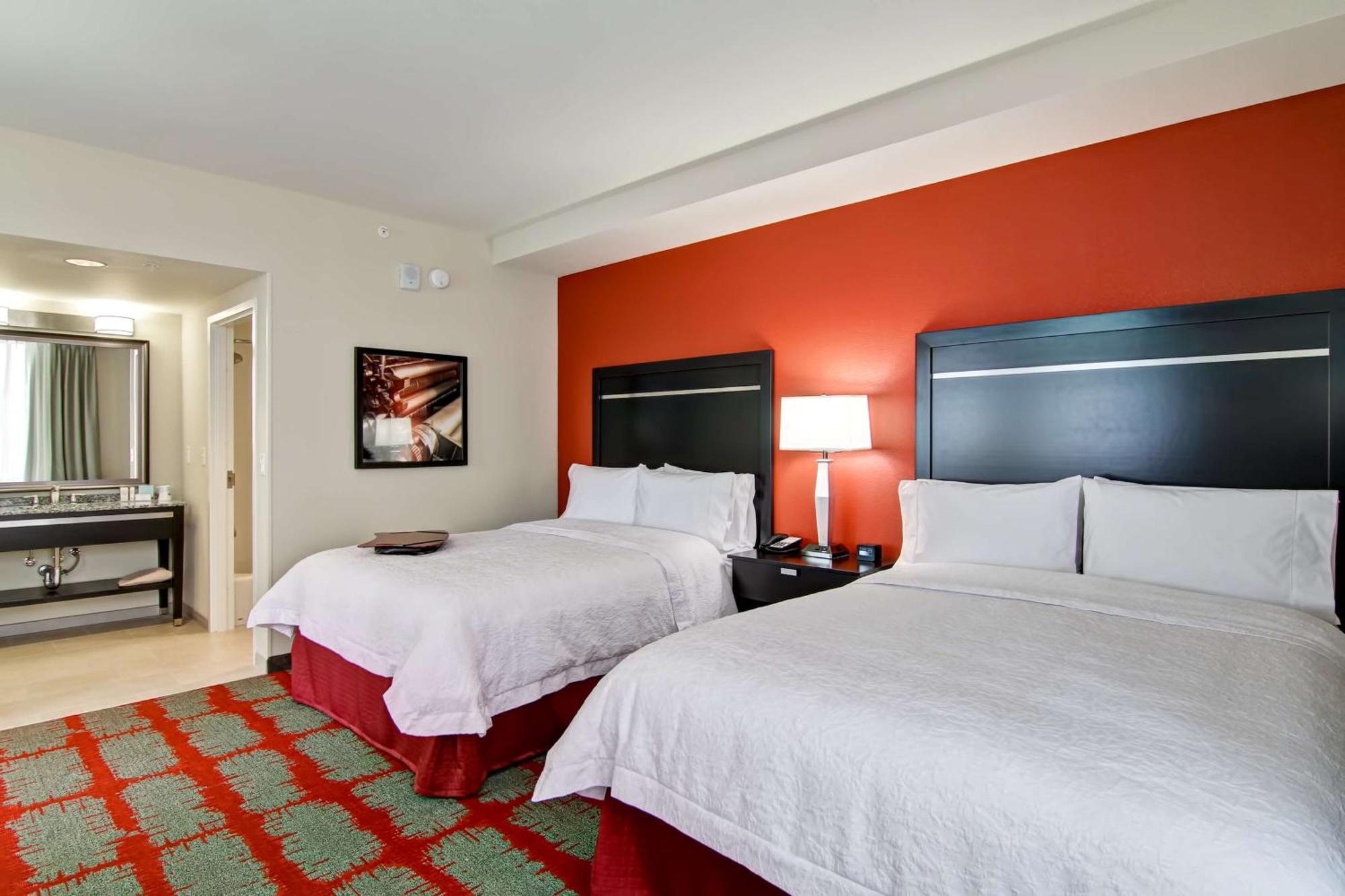 Hampton Inn And Suites Cincinnati - Downtown Εξωτερικό φωτογραφία